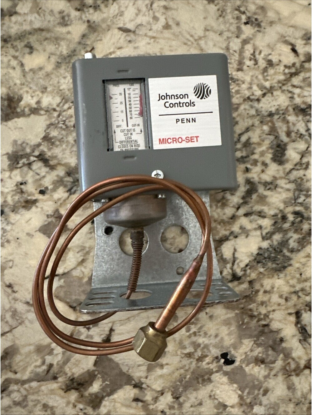 Johnson Controls P70ab-12 Pressure Control P70 Series FAST SHIPPING